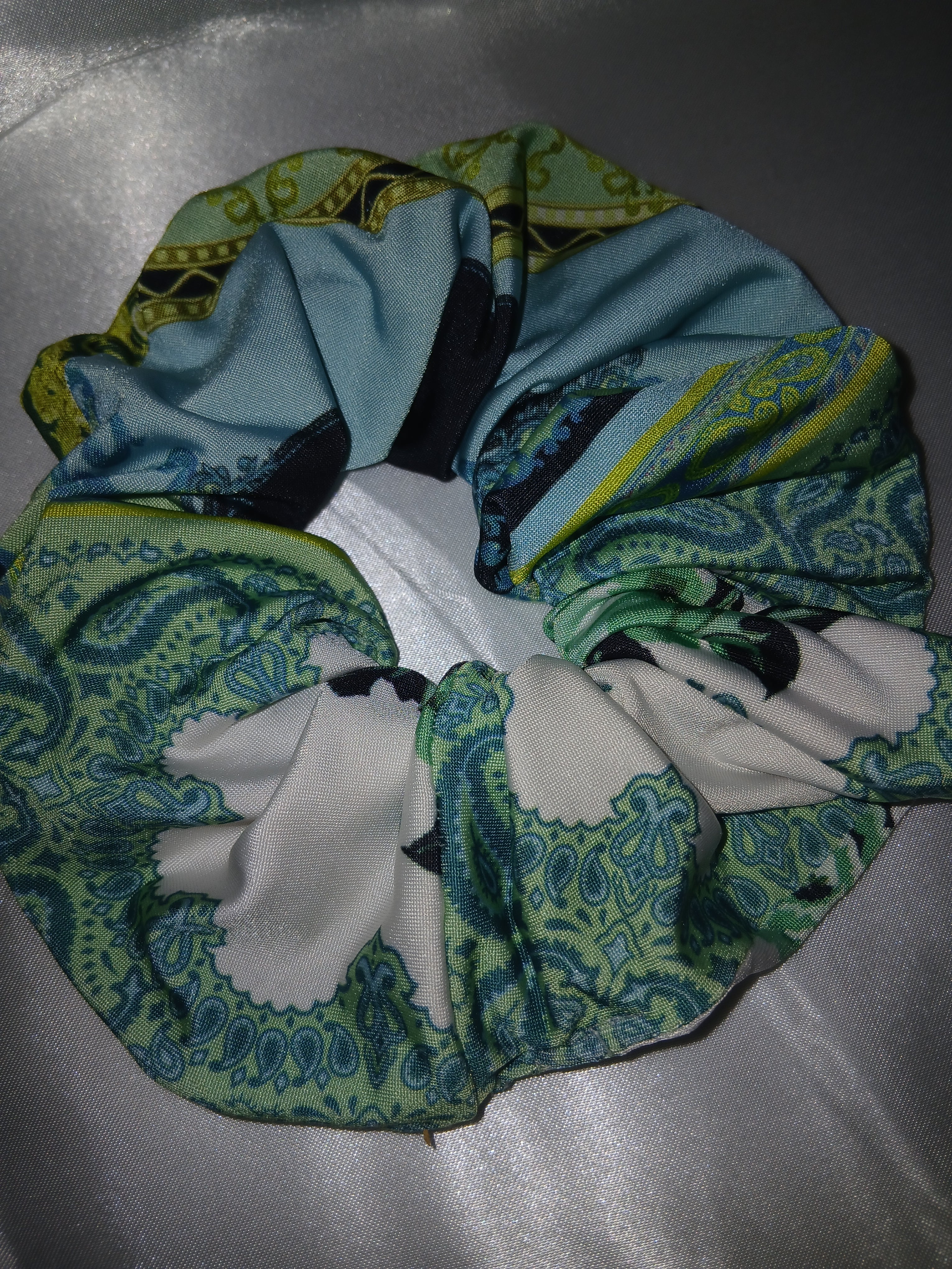 Multicoloured Scrunchie