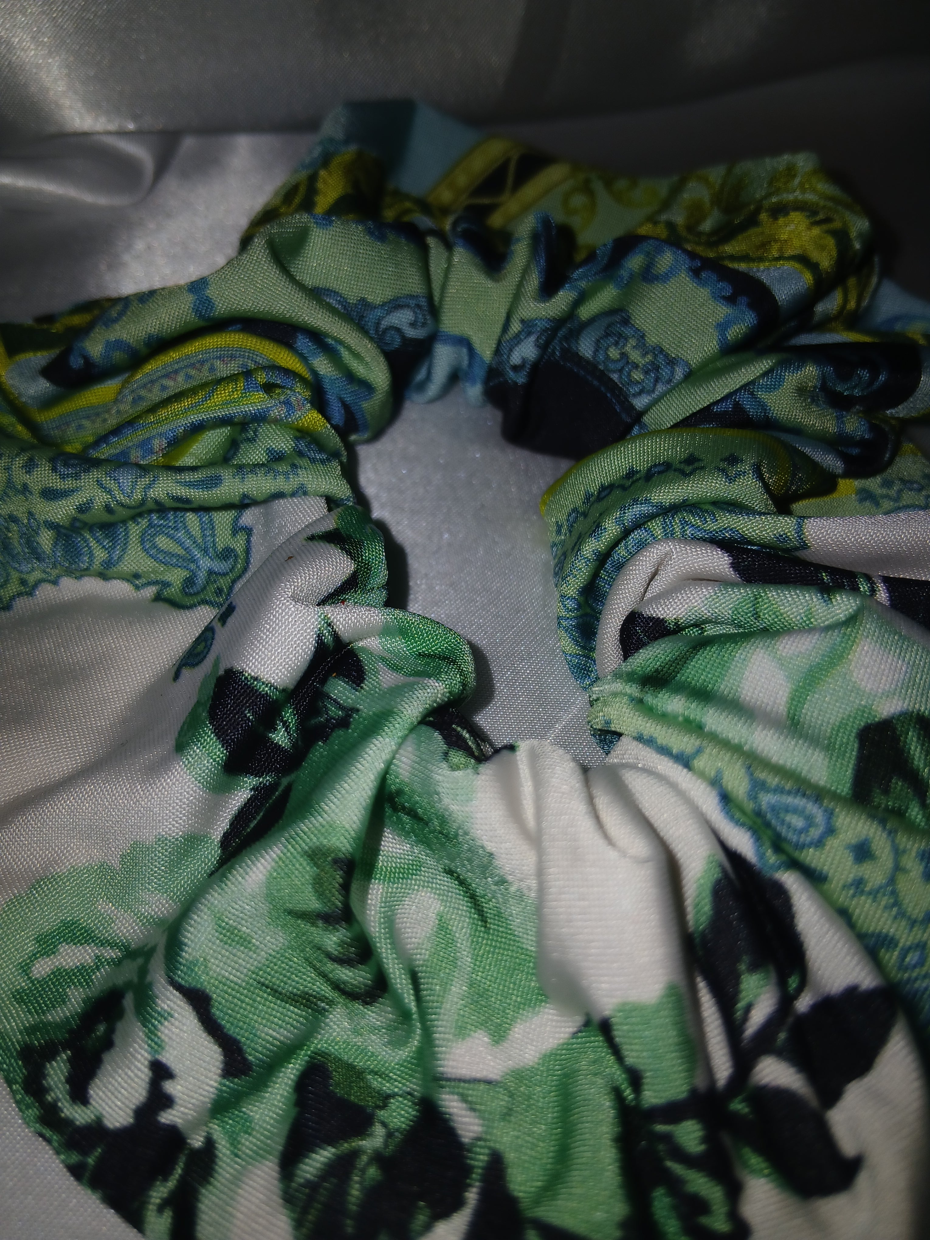 Multicoloured Scrunchie